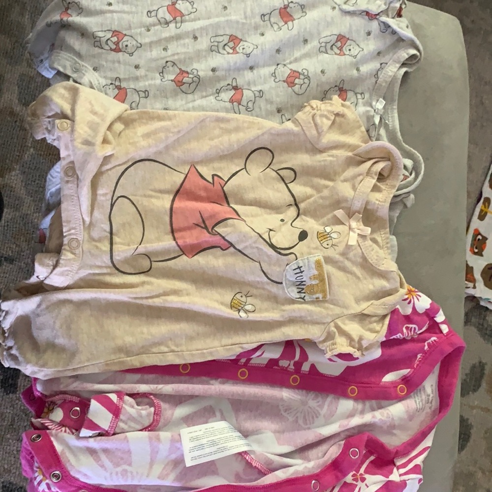 Newborn girl outfits